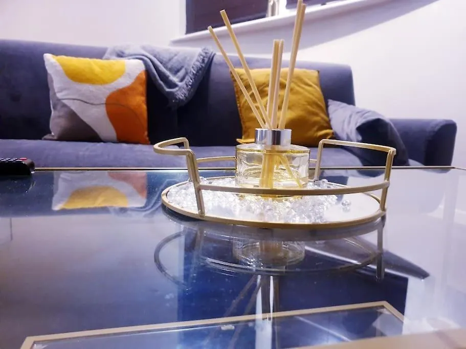 Kelham Island - City Centre - Stylish - 2 Bd - Netflix - Fast Wifi Apartment Sheffield